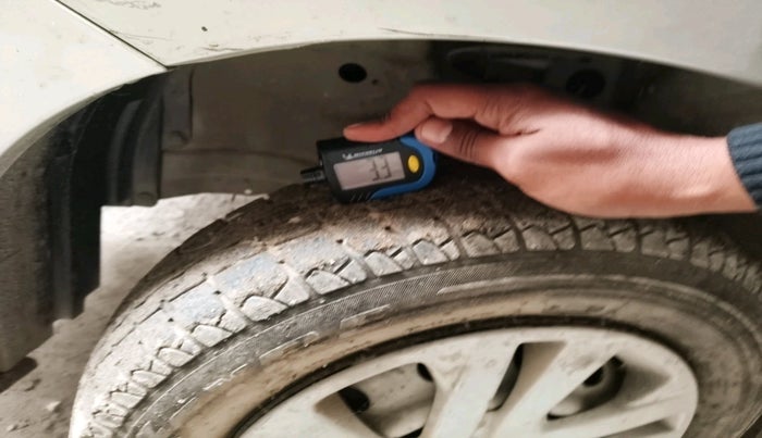 2015 Maruti Wagon R 1.0 LXI, Petrol, Manual, 26,243 km, tyre