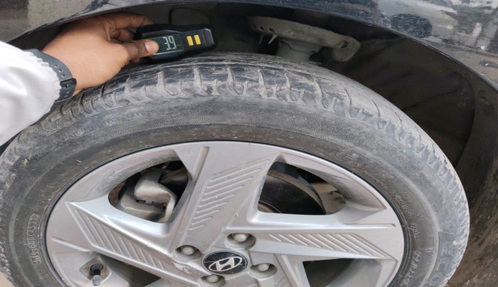 2022 Hyundai Verna SX 1.5 CRDI, Diesel, Manual, 67,589 km, tyre