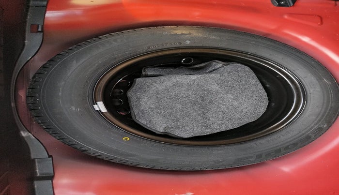 2020 Hyundai NEW I20 ASTA 1.2 AT, Petrol, Automatic, 29,019 km, tyre