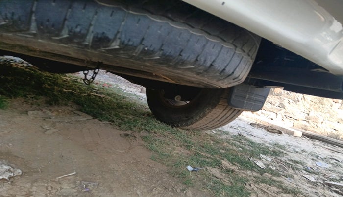 2013 Toyota Fortuner 3.0 4X2 AT, Diesel, Automatic, 1,19,657 km, tyre