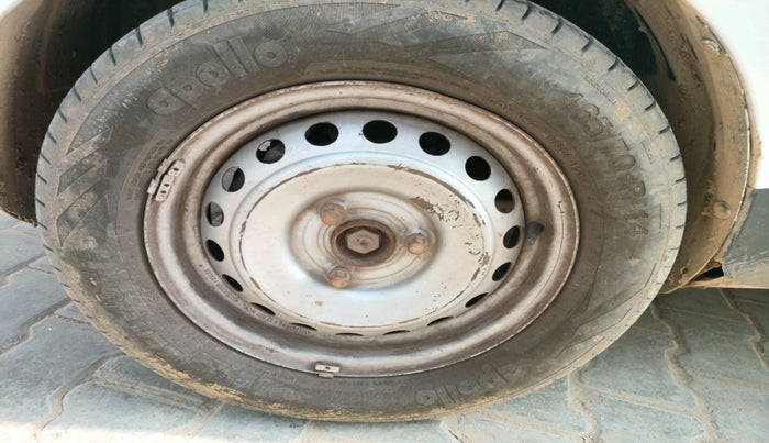 2020 Datsun Redi Go A, Petrol, Manual, 74,131 km, tyre