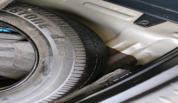 2020 KIA SELTOS HTK PLUS 1.5 DIESEL, Diesel, Manual, 2,07,721 km, tyre