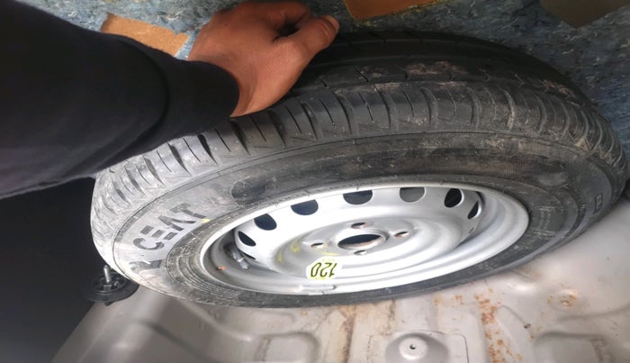 2018 Hyundai NEW SANTRO ASTA MT, Petrol, Manual, 22,345 km, tyre