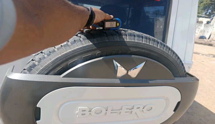 2023 Mahindra Bolero B6, Diesel, Manual, 80,024 km, tyre