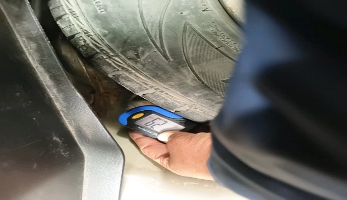 2016 Maruti Swift ZXI, Petrol, Manual, 68,866 km, tyre