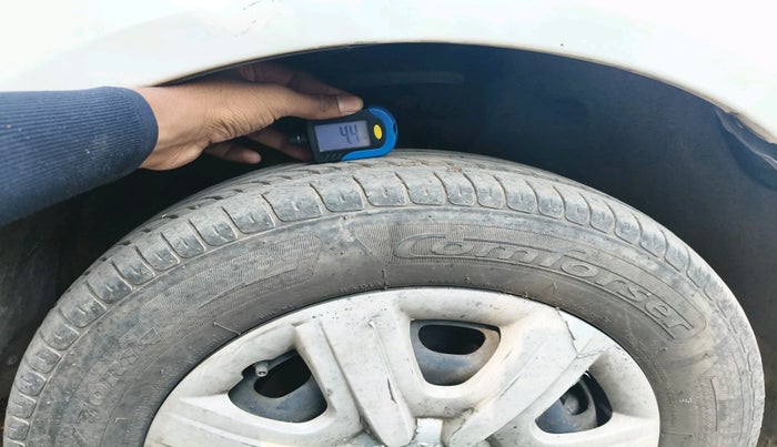 2011 Skoda Fabia CLASSIC 1.2 TDI, Diesel, Manual, 68,600 km, tyre