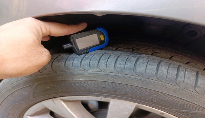 2019 Skoda Octavia L&K 1.8 TSI AT, Petrol, Automatic, 62,704 km, tyre