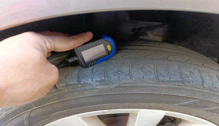 2019 Skoda Octavia L&K 1.8 TSI AT, Petrol, Automatic, 62,704 km, tyre