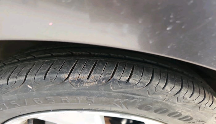 2014 Honda City 1.5L I-VTEC VX CVT, Petrol, Automatic, 1,00,939 km, tyre