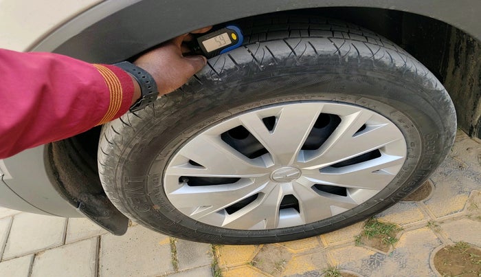 2023 Volkswagen TAIGUN COMFORTLINE 1.0 TSI MT, Petrol, Manual, 20,440 km, tyre