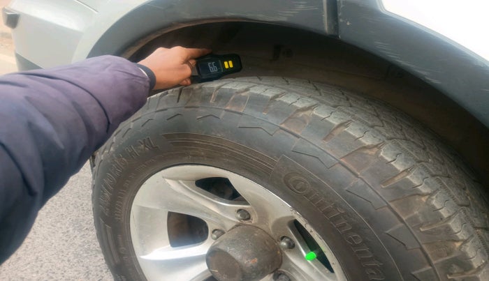 2017 Tata Hexa XT 4X4 7 STR, Diesel, Manual, 1,20,465 km, tyre