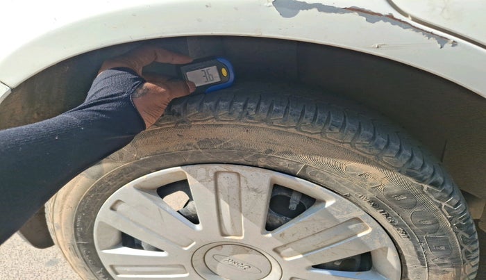 2011 Ford Figo ZXI 1.2 PETROL, Petrol, Manual, 19,790 km, tyre