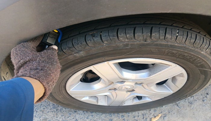 2022 Renault TRIBER RXT, Petrol, Manual, 55,071 km, tyre