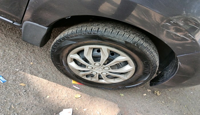 2019 Maruti Alto LXI CNG, Petrol, Manual, 56,656 km, tyre