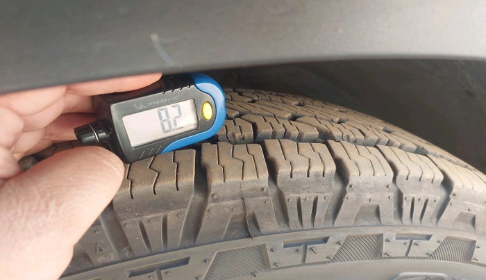 2018 Mahindra XUV500 W11 AT, Diesel, Automatic, 71,750 km, tyre