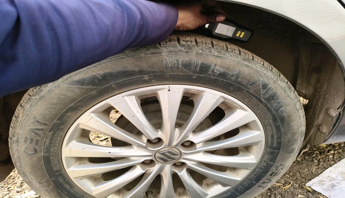 2015 Maruti Ciaz ZXI, Petrol, Manual, 84,359 km, tyre