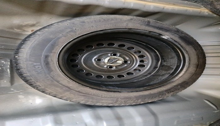 2010 Honda City 1.5L I-VTEC V AT, Petrol, Automatic, 1,18,903 km, tyre