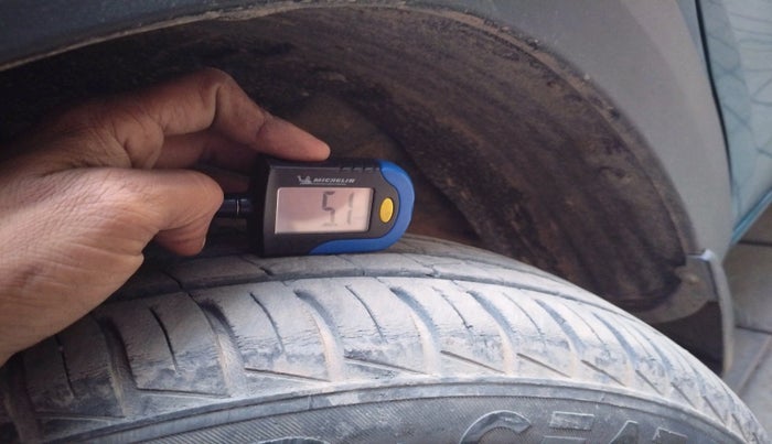 2022 Renault Kwid CLIMBER AMT 1.0, Petrol, Automatic, 18,496 km, tyre