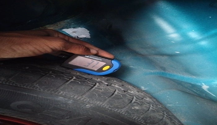 2022 Renault Kwid CLIMBER AMT 1.0, Petrol, Automatic, 18,496 km, tyre