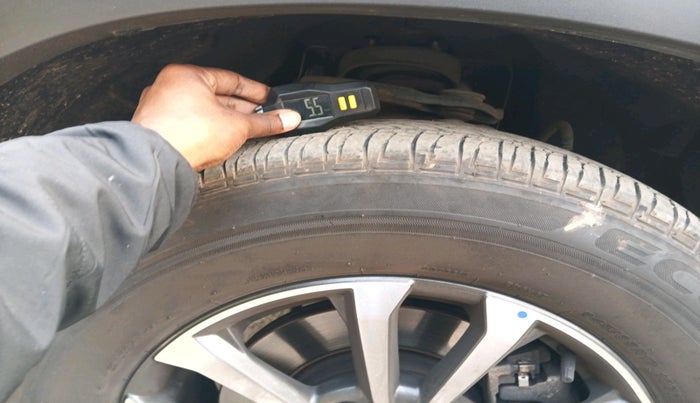 2024 Mahindra SCORPIO-N Z8 DIESEL MT 2WD 7 STR, Diesel, Manual, 39,163 km, tyre