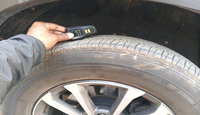 2024 Mahindra SCORPIO-N Z8 DIESEL MT 2WD 7 STR, Diesel, Manual, 39,163 km, tyre