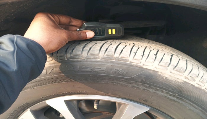 2024 Mahindra SCORPIO-N Z8 DIESEL MT 2WD 7 STR, Diesel, Manual, 39,163 km, tyre