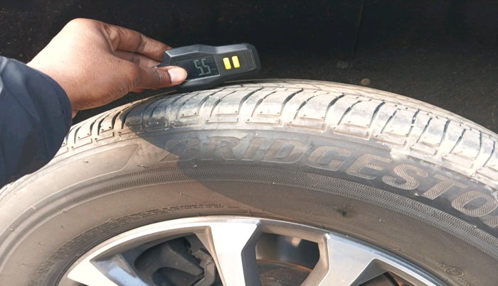 2024 Mahindra SCORPIO-N Z8 DIESEL MT 2WD 7 STR, Diesel, Manual, 39,163 km, tyre