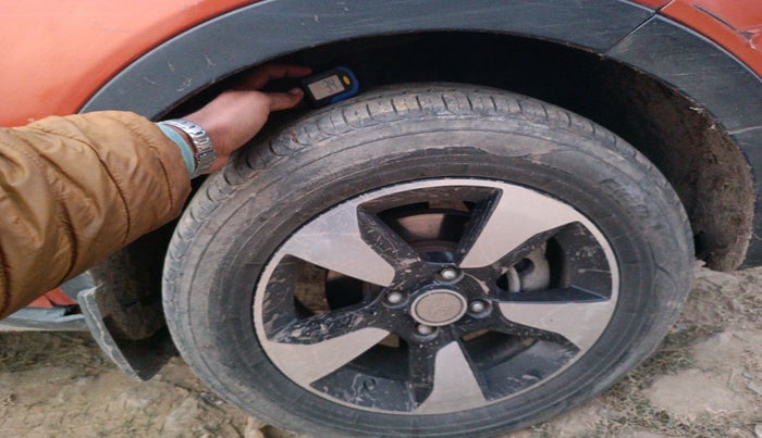 2019 Tata NEXON XZ PLUS DIESEL DUAL TONE, Diesel, Manual, 71,095 km, tyre