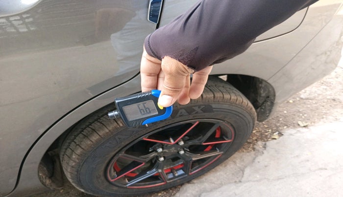 2025 Maruti Dzire VXi, Petrol, Manual, 10,510 km, tyre