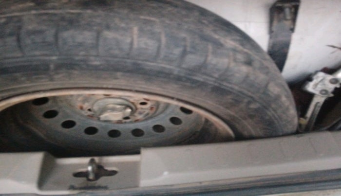 2014 Maruti Celerio VXI, Petrol, Manual, 1,96,106 km, tyre