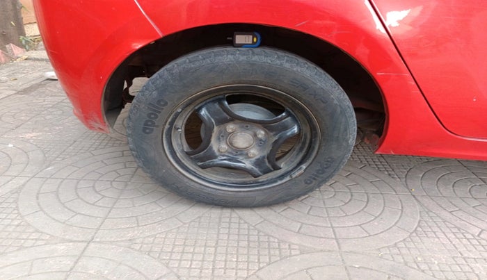 2020 Tata Tiago XZA PETROL, Petrol, Automatic, 66,228 km, tyre