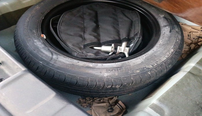 2021 Tata NEXON XE PETROL, Petrol, Manual, 11,079 km, tyre