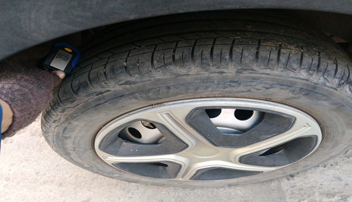 2021 Tata NEXON XE PETROL, Petrol, Manual, 11,079 km, tyre