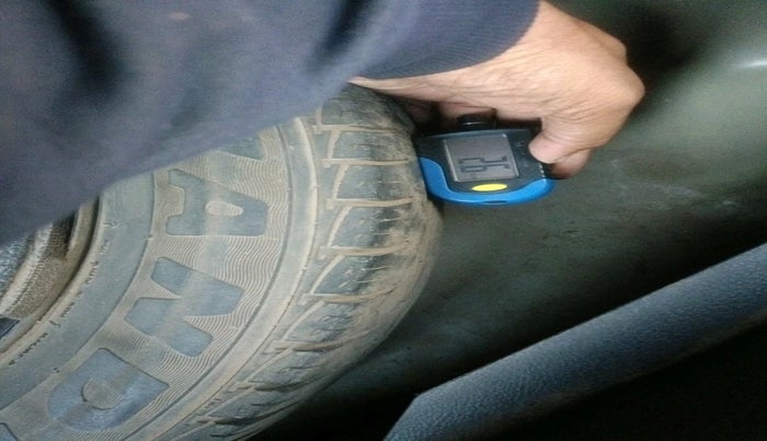 2017 Maruti Vitara Brezza VDI (O), Diesel, Manual, 90,993 km, tyre