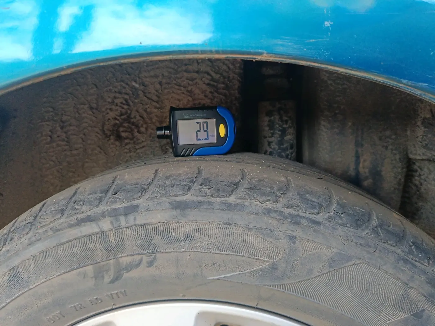2012 Maruti Swift Dzire ZDI, Diesel, Manual, 1,42,318 km, tyre