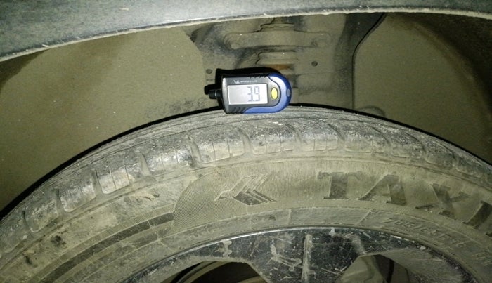 2019 KIA SELTOS HTK PLUS 1.5 DIESEL, Diesel, Manual, 2,07,519 km, tyre