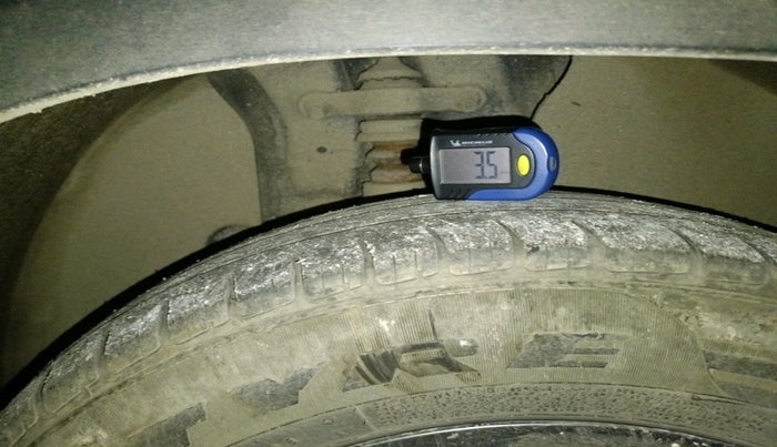 2019 KIA SELTOS HTK PLUS 1.5 DIESEL, Diesel, Manual, 2,07,519 km, tyre