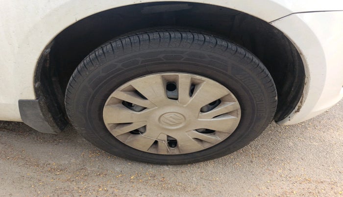 2012 Maruti Swift VDI, Diesel, Manual, 1,06,986 km, tyre