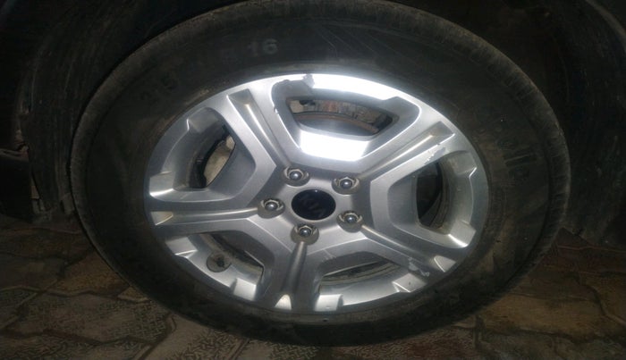 2020 KIA SONET HTX 1.5, Diesel, Manual, 20,048 km, tyre