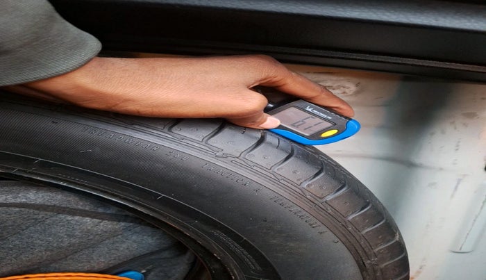 2020 KIA SELTOS GTX PLUS AT 1.5 DIESEL, Diesel, Automatic, 1,02,211 km, tyre