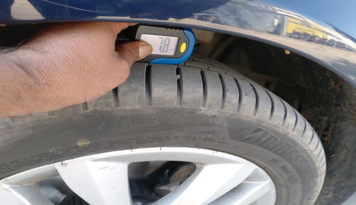 2019 Mercedes Benz C Class C 220d PROGRESSIVE, Diesel, Automatic, 88,082 km, tyre