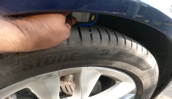 2019 Mercedes Benz C Class C 220d PROGRESSIVE, Diesel, Automatic, 88,082 km, tyre