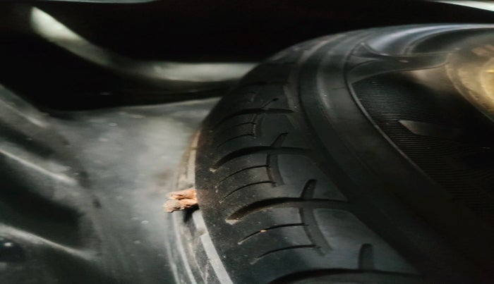 2018 Maruti Baleno ZETA CVT PETROL 1.2, Petrol, Automatic, 1,27,523 km, tyre