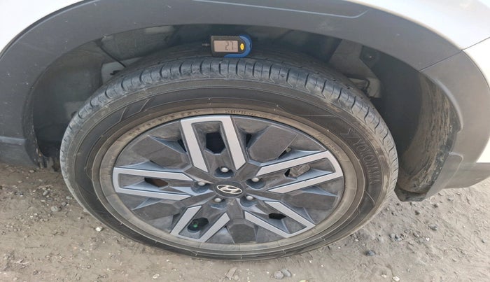 2023 Hyundai VENUE S PLUS 1.5 CRDI, Diesel, Manual, 22,895 km, tyre