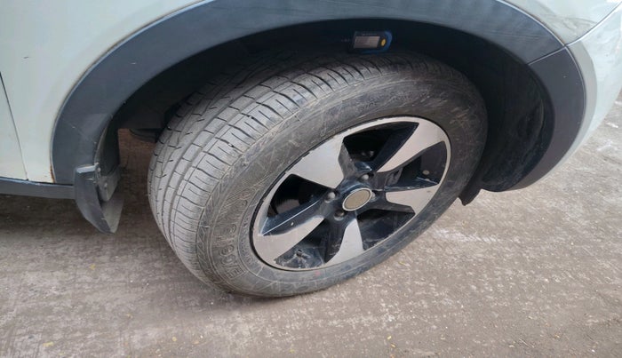 2019 Tata NEXON XZ PLUS PETROL, Petrol, Manual, 42,151 km, tyre