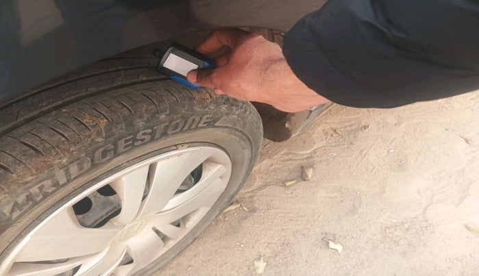 2023 Honda Amaze 1.2L I-VTEC S, Petrol, Manual, 21,852 km, tyre