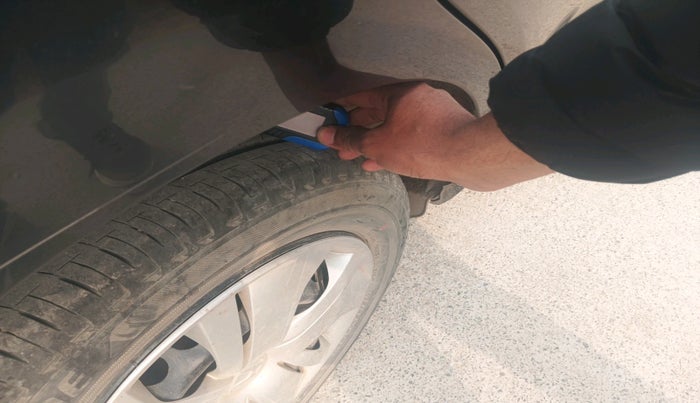 2023 Honda Amaze 1.2L I-VTEC S, Petrol, Manual, 21,852 km, tyre