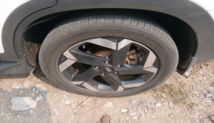 2023 Hyundai ALCAZAR PLATINUM(O) 7STR 1.5 AT, Diesel, Automatic, 77,998 km, tyre