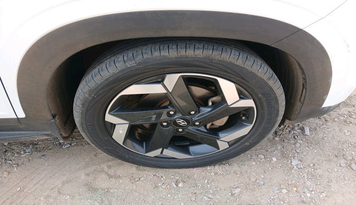 2023 Hyundai ALCAZAR PLATINUM(O) 7STR 1.5 AT, Diesel, Automatic, 77,998 km, tyre