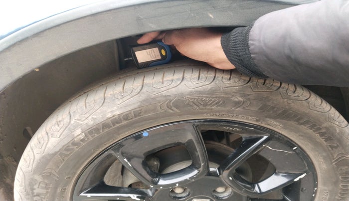 2019 Maruti IGNIS ZETA 1.2, Petrol, Manual, 50,714 km, tyre